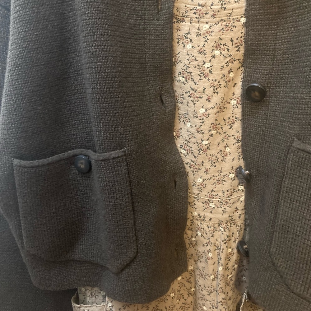 Sezane Valerio jacket cardigan size Medium, khaki NWT - Picture 6 of 6